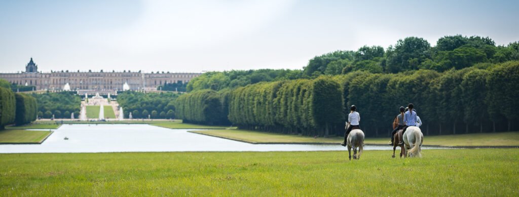 Randonnée à cheval à Versailles : Une journée privée au départ de Paris